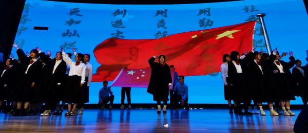 一个AI大模型激起工业千层浪 | 山东新一线